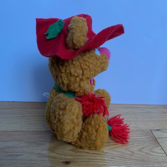 Vintage Fozzie Bear Plush – Holiday Outfit – 1980s Style - Picture 5 of 5